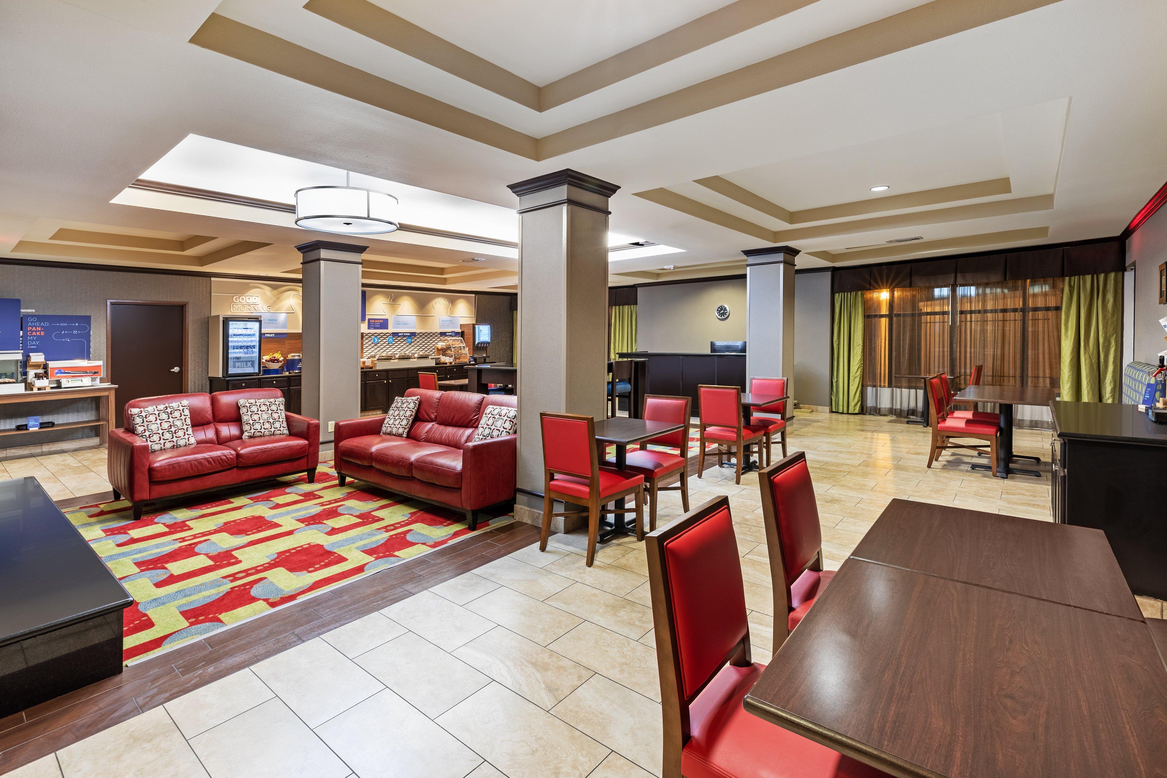 Holiday Inn Express Hotel & Suites Floresville By Ihg Экстерьер фото