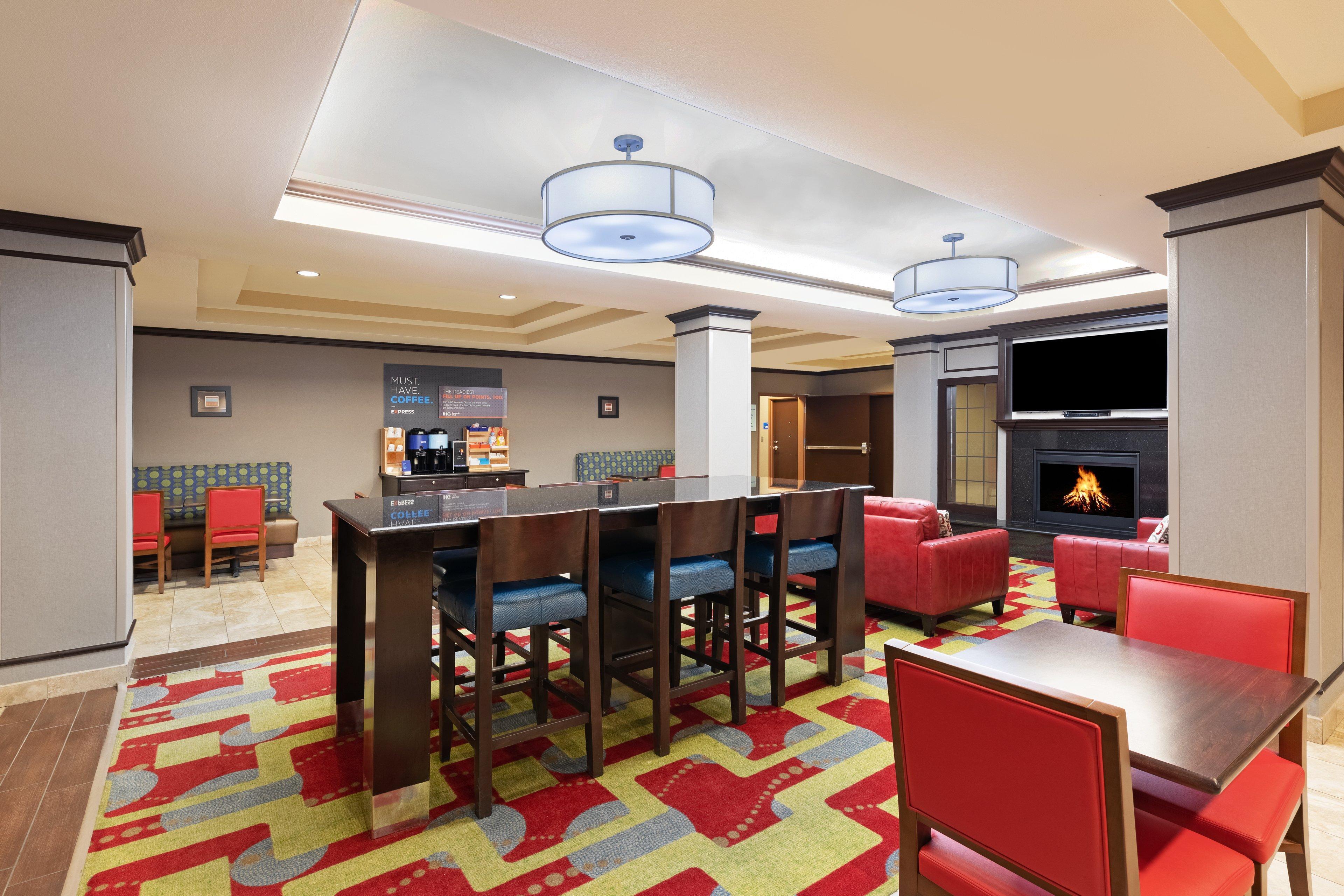 Holiday Inn Express Hotel & Suites Floresville By Ihg Экстерьер фото